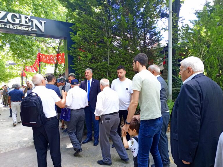 Bursa CHP Yönetiminden Bayramlaşma Töreni