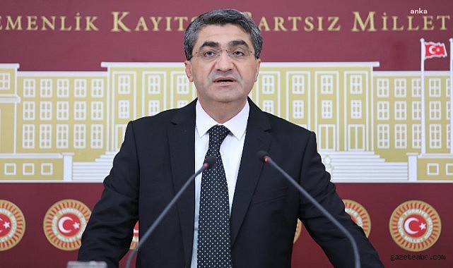 Ekmen: “Özel yurt, özel okul ve özel üniversite ücretlerindeki fahiş fiyat artışlarının önüne geçin”