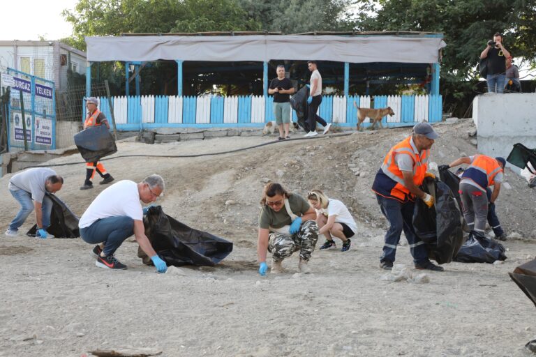 Mudanya'ya temizlik yakışır!