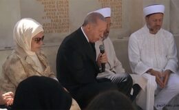 Cumhurbaşkanı Erdoğan şehitler için Kuran okudu