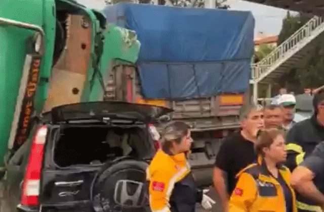 Afyonkarahisar’da zincirleme kaza