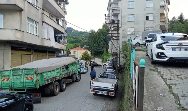 İlçe başkanına silahlı saldırı