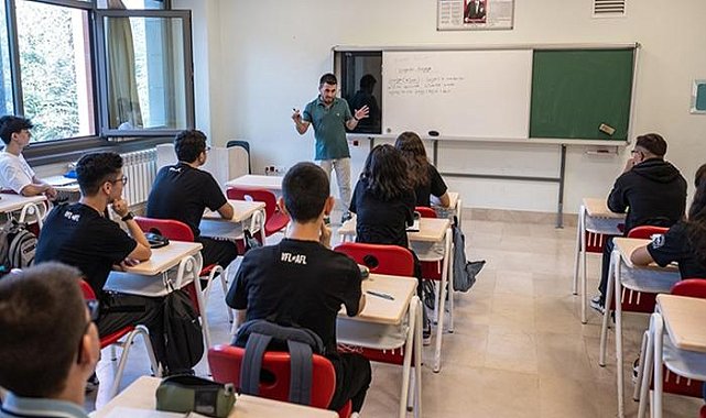 Öğretmenlerin gözü kulağı oradaydı!