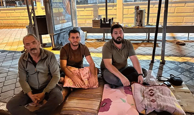 Bir SMS ile işten çıkarıldılar
