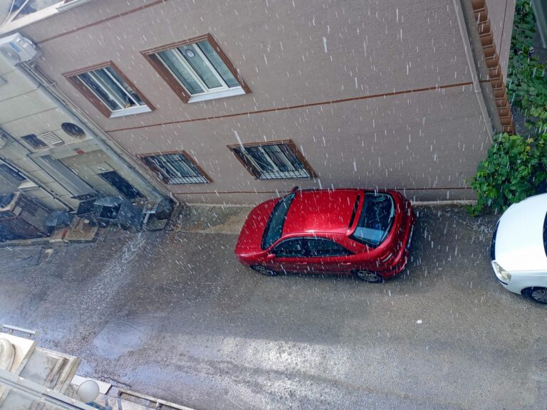 Bursa'da sağanak yağış etkili oldu!