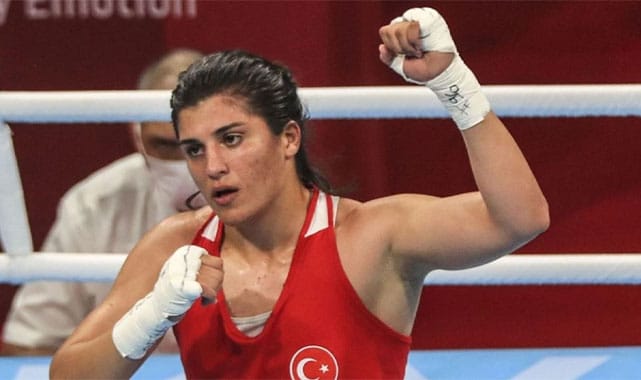 Milli Boksör Busenaz Sürmeneli’ye Trafikte Tokat Atan Maganda Tutuklandı