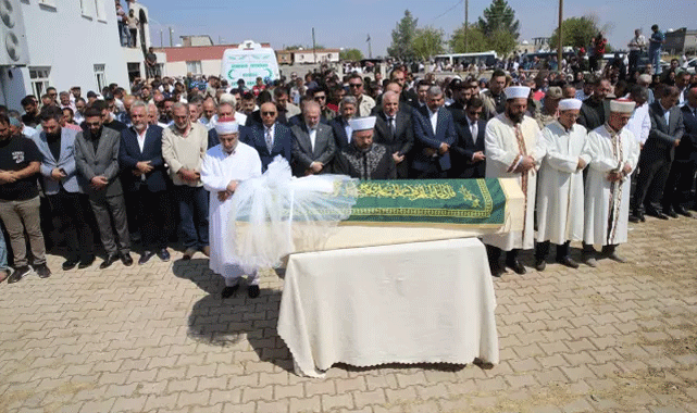 Narin’in mezarında gözyaşları sel oldu!