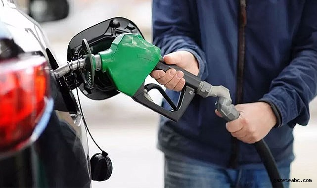 Akaryakıta Peş Peşe Zam !