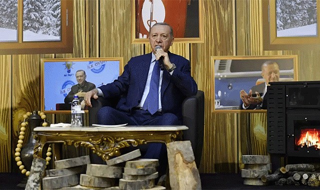 Cumhurbaşkanı Erdoğan Gençlerle Birarada