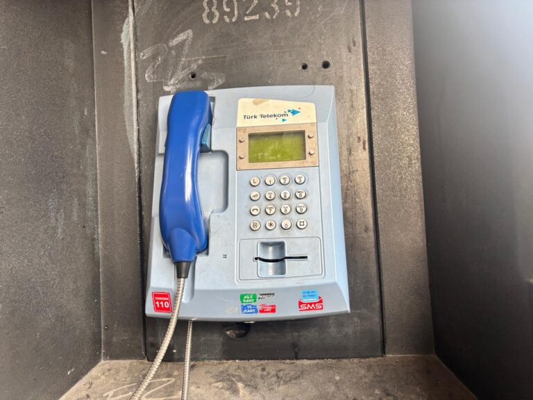 Ankesörlü Telefonların Zamana Meydan Okuması