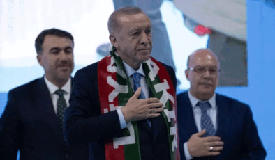 Cumhurbaşkanı Erdoğan’dan tarihi mesajlar!