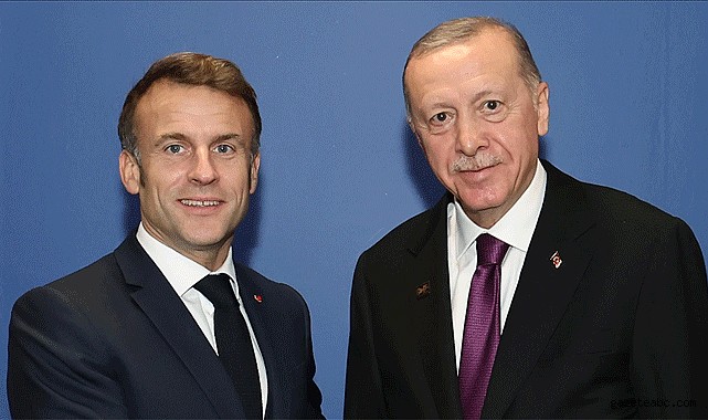 Cumhurbaşkanı Erdoğan Fransa Cumhurbaşkanı ile görüştü