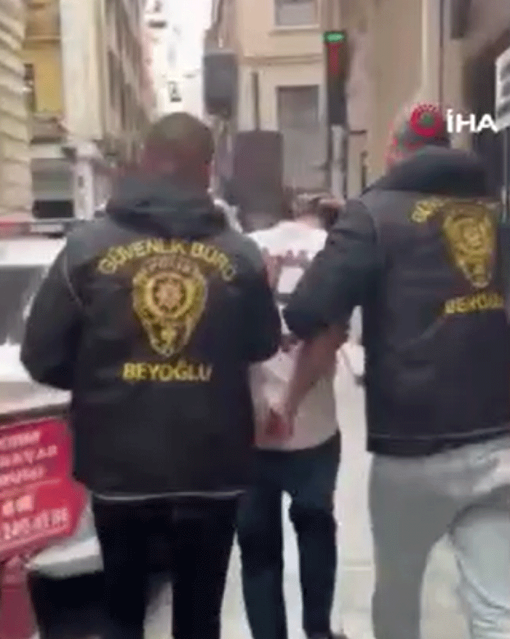 Askeri üniforma ile servis yaptı cezası belli oldu!