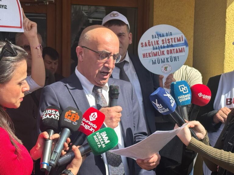 Şifa Veren Eller Eylemde!