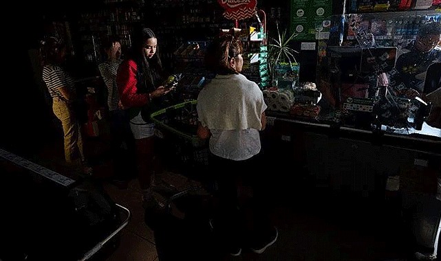 Avrupa’nın Işıkları Söndü!