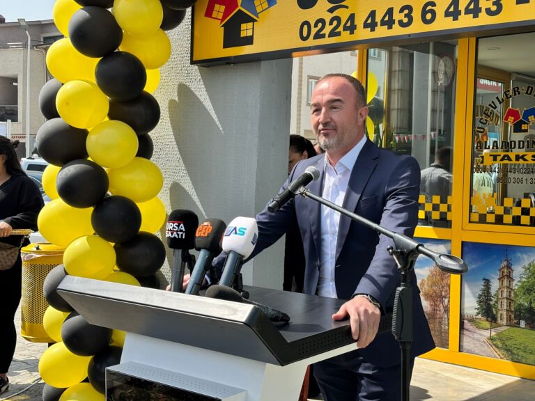 Nilüfer'de Taksi Durakları Güzelleşiyor!