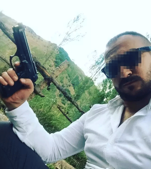 Öğrencilerine müstehcen şarkı söyleten öğretmene soruşturma