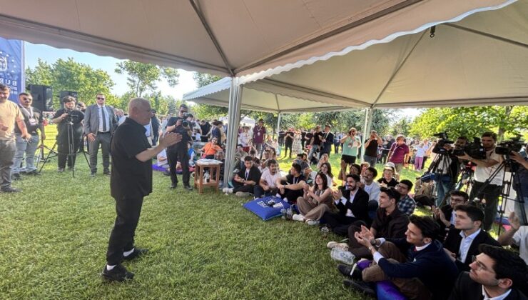 Başkan Bozbey Gençler İle Birarada