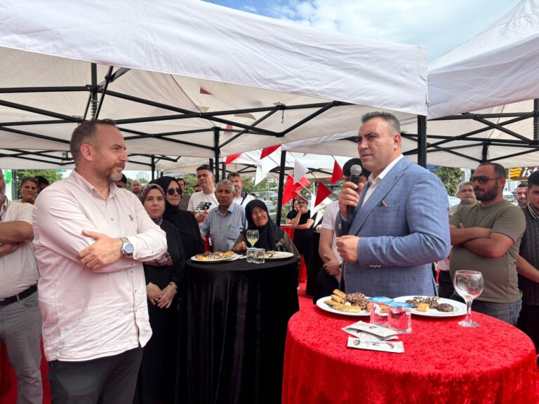 Zore Teknoloji Mağazası Görkemli Bir Törenle Açıldı