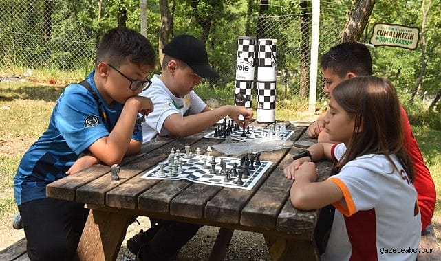 Çoçuklar Önce Okudu Sonra Eğlendi