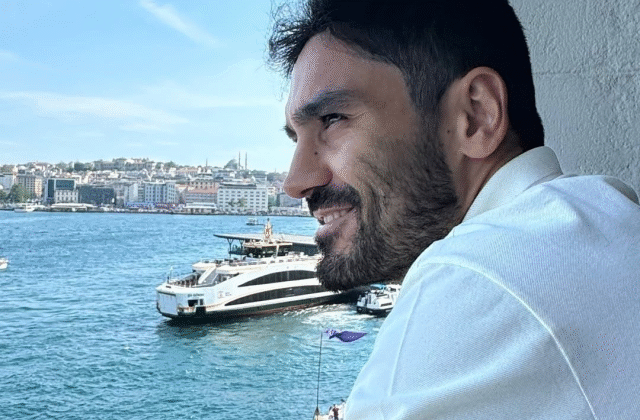 Galatasaray’a bir dünya yıldızı daha geliyor!