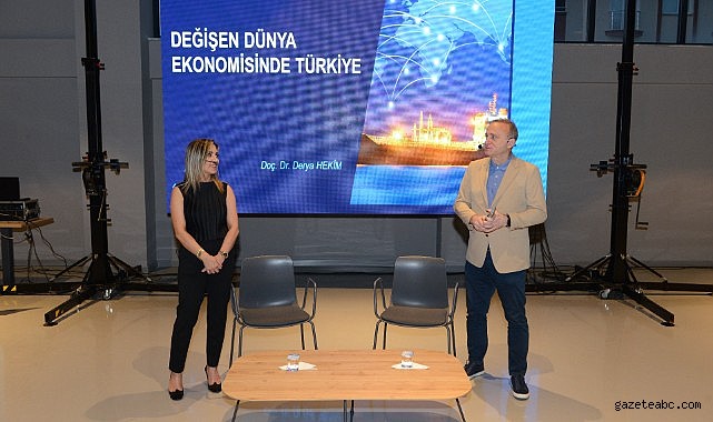 Yeni Dünya Düzeni Söyleşide Ele Alındı