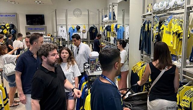 Finansçı Fenerbahçeliler Derneği’nden Dünya Fenerbahçeliler Günü’nde Anlamlı Buluşma