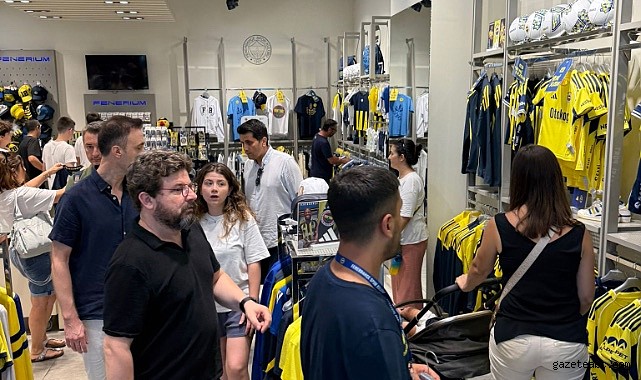 Finansçı Fenerbahçeliler Derneği’nden Dünya Fenerbahçeliler Günü’nde Anlamlı Buluşma