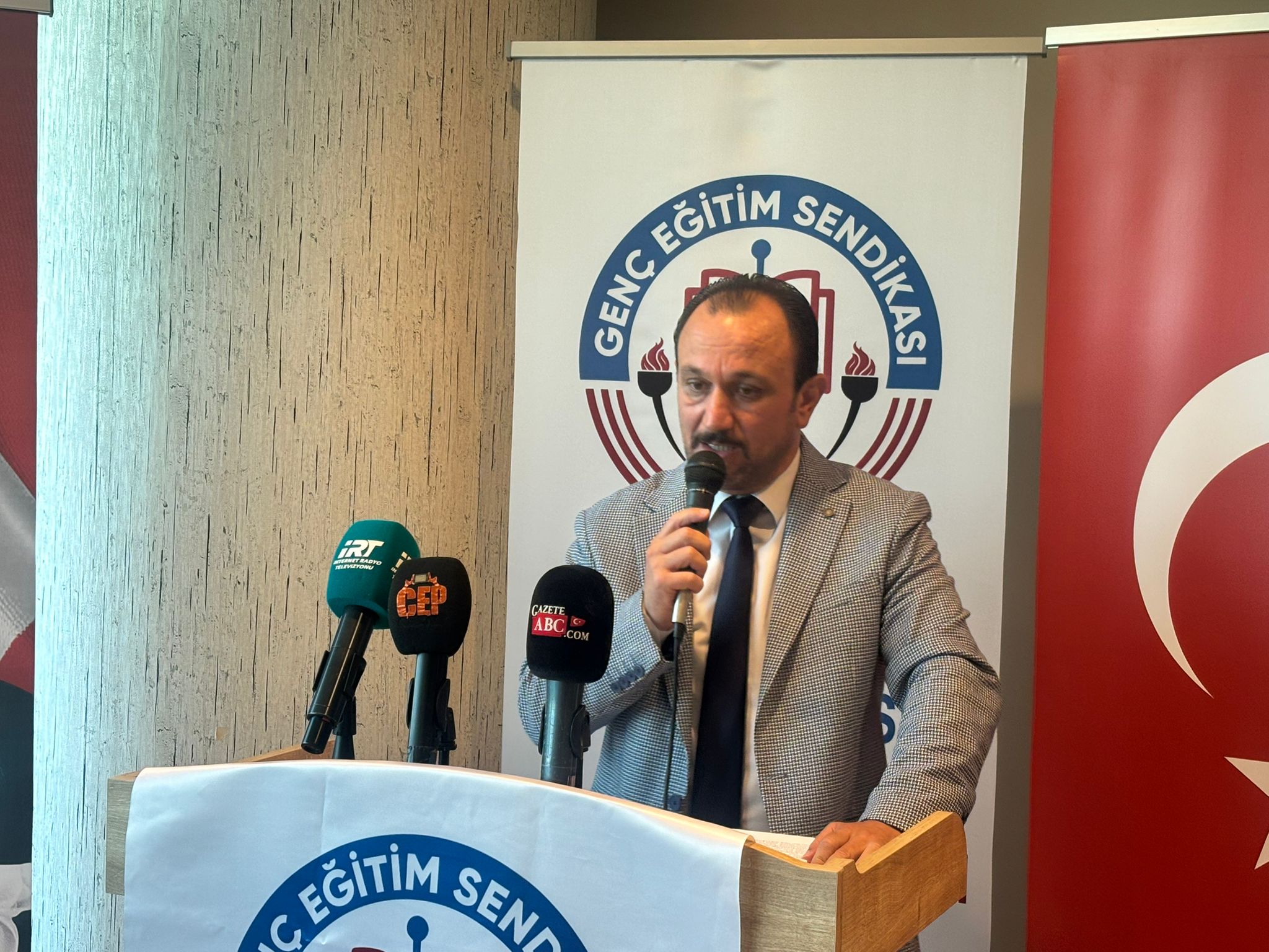 Genç Eğitim Sendikasında Genel Kurul Toplantısı