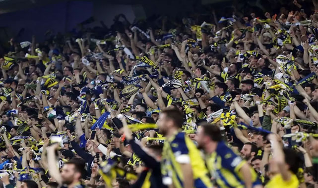 Kadıköy’de Tarihi Gece!