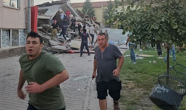 Sındırgı’da Deprem Korkusu Sürüyor