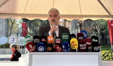 Bursa Valiliğinden Coşkulu Bayram Kutlaması