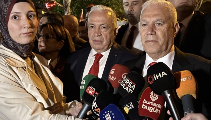 Bursada Coşkulu 29 Ekim Cumhuriyet Bayramı Kutlaması