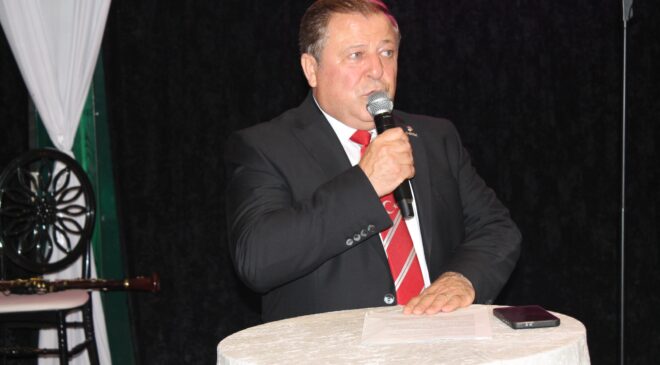 Emekli Bu Ülkenin Çimentosu, Çakıl Taşıdır