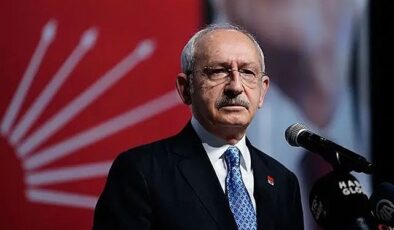 Eski Genel Başkanın Siyasi Hayatı Bitti