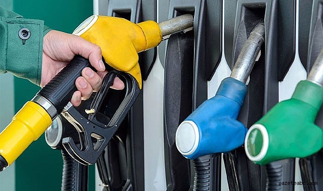 Benzin Fiyatları Rekor Seviyeye Çıkıyor