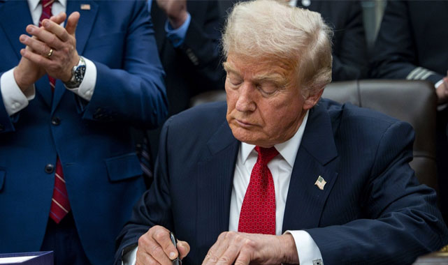 Epstein Belgeleri İçin Trump’tan İmza