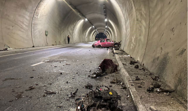 Feci Kaza 2 Genç Ağır Yaralı