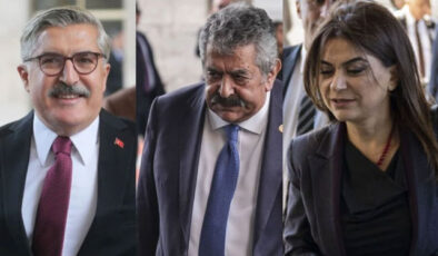 Gözler İmralı Ziyaretinde