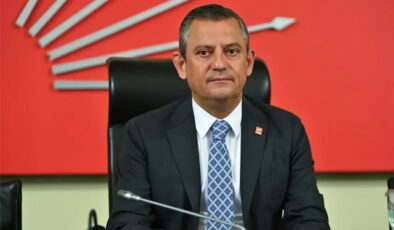 Özgür Özel’den Başörtüsü Hamlesi: Partide Gelişmeler