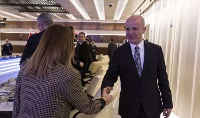 Yükseköğretimde Hızlı Mezuniyet Dönemi