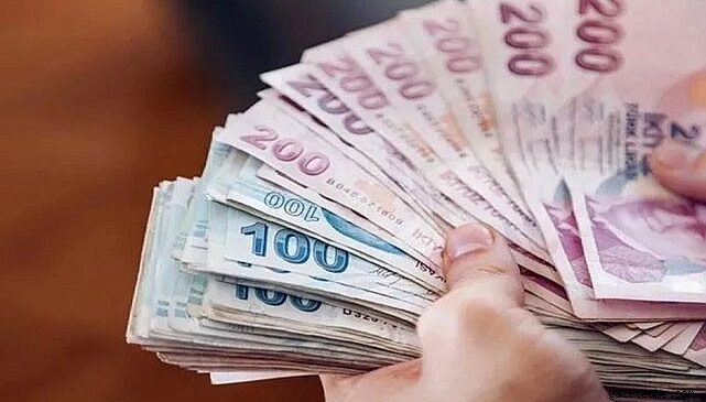 30 Bin Liralık Seyyanen Zam Teklifi Geri Çekildi