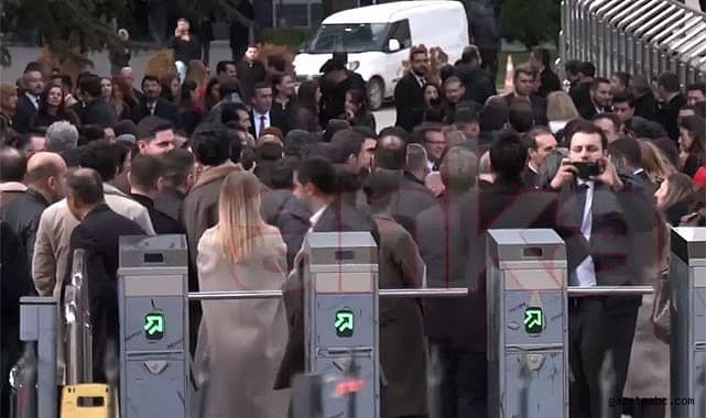 Bakanlık Çalışanları Sessiz Protestoda