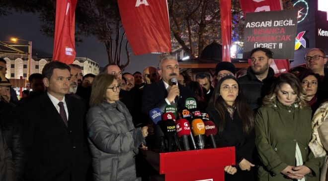 Başkan Yeşiltaş: “Halka Açlığı Reva Gördüler”