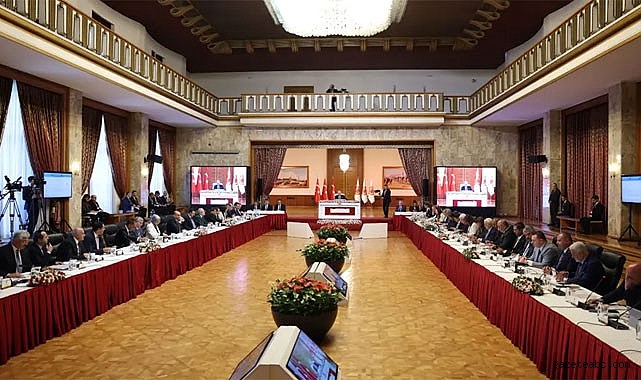 Meclis’te Komisyona Ek Süre