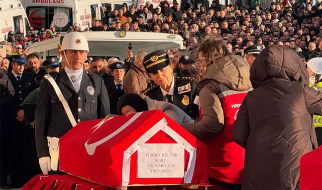 Şehit Polislerimiz Son Yolculuklarına Uğurlandı