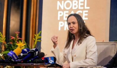 Venezuelalı Nobel Ödüllü Lider, Kaçış Sırasında Omurga Yaralandı