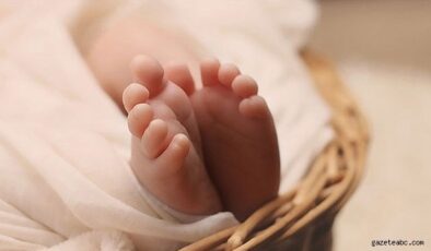 Esenler’de 1 Aylık Bebek Durağa Bırakıldı