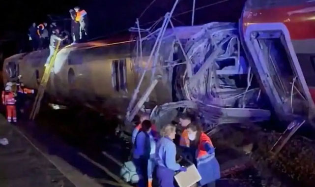 İspanya Güneyinde Tren Felaketi