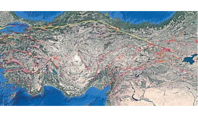 Sanayi Yatırımları Depreme Göre Yeniden Planlanıyor